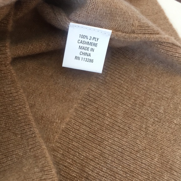 Trumbull Rhodes Cashmere Sweater - Picture 4 of 7